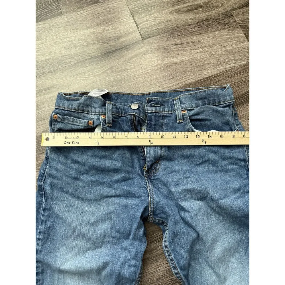 Levis used good